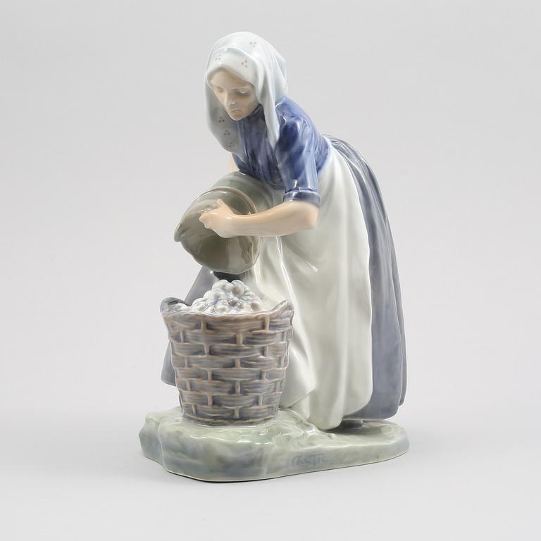 FIGURIN, porslin, Christian Thomsen, Royal Copenhagen, 1900-talets andra hälft.