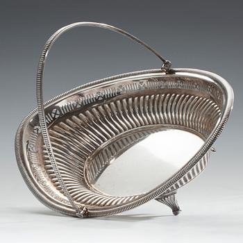 BRÖDKORG, silver, Sheffield, Englanti, 1895. Vikt 470 g.