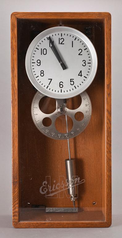 VÄGGUR, L M Ericsson, 1940-tal.