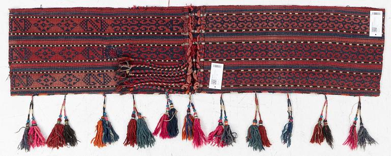 Saddlebag, Tunceli region, eastern Anatolia, ca 157 x 37 cm.