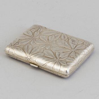 FIRMA K ANDERSON, cigarettetui, silver, jugend, Stockholm 1901.