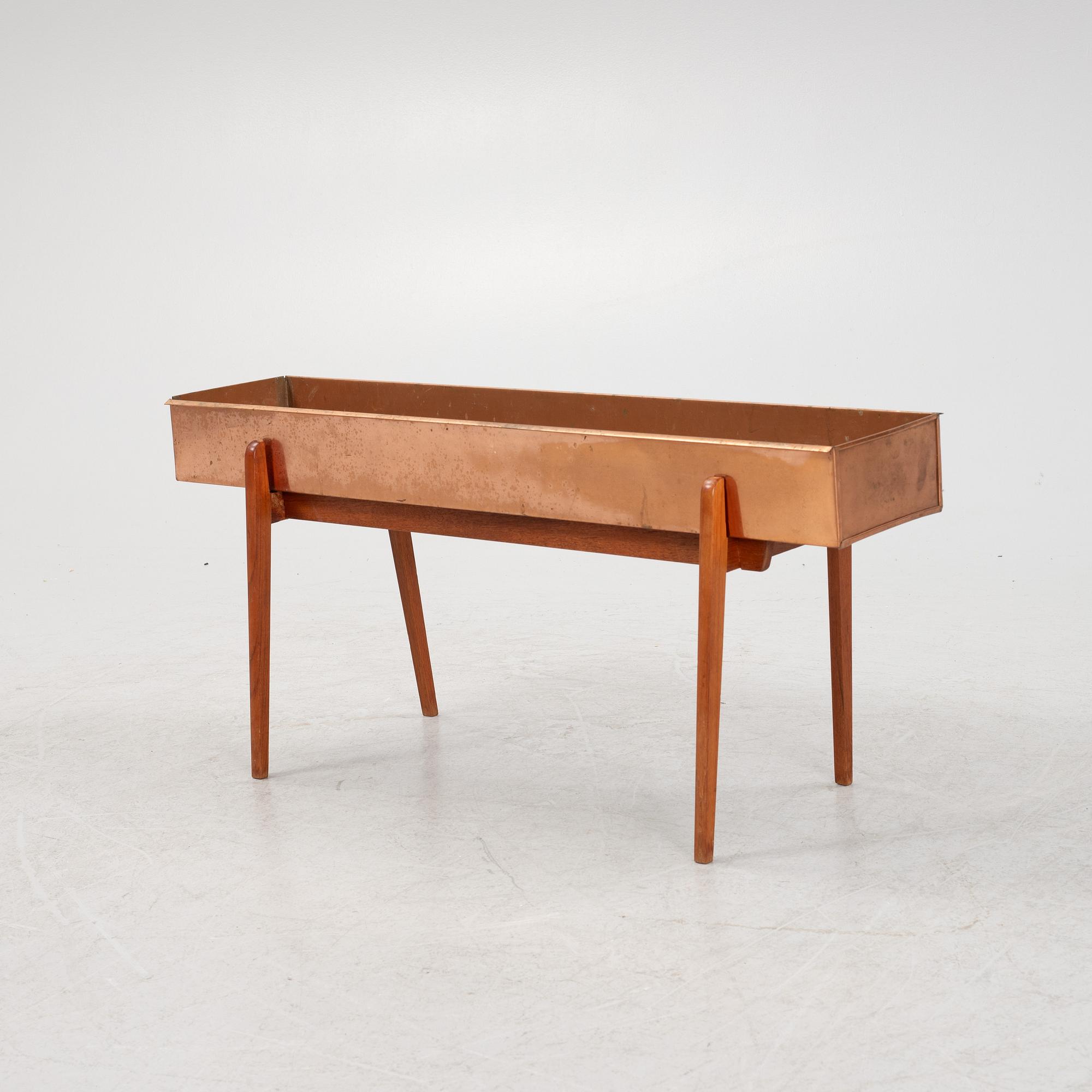 A flower table, third quarter of the 20th century.