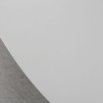 Bruno Mathsson & Piet Hein, matbord, "Superellips", Fritz Hansen, Danmark, daterat 1995.