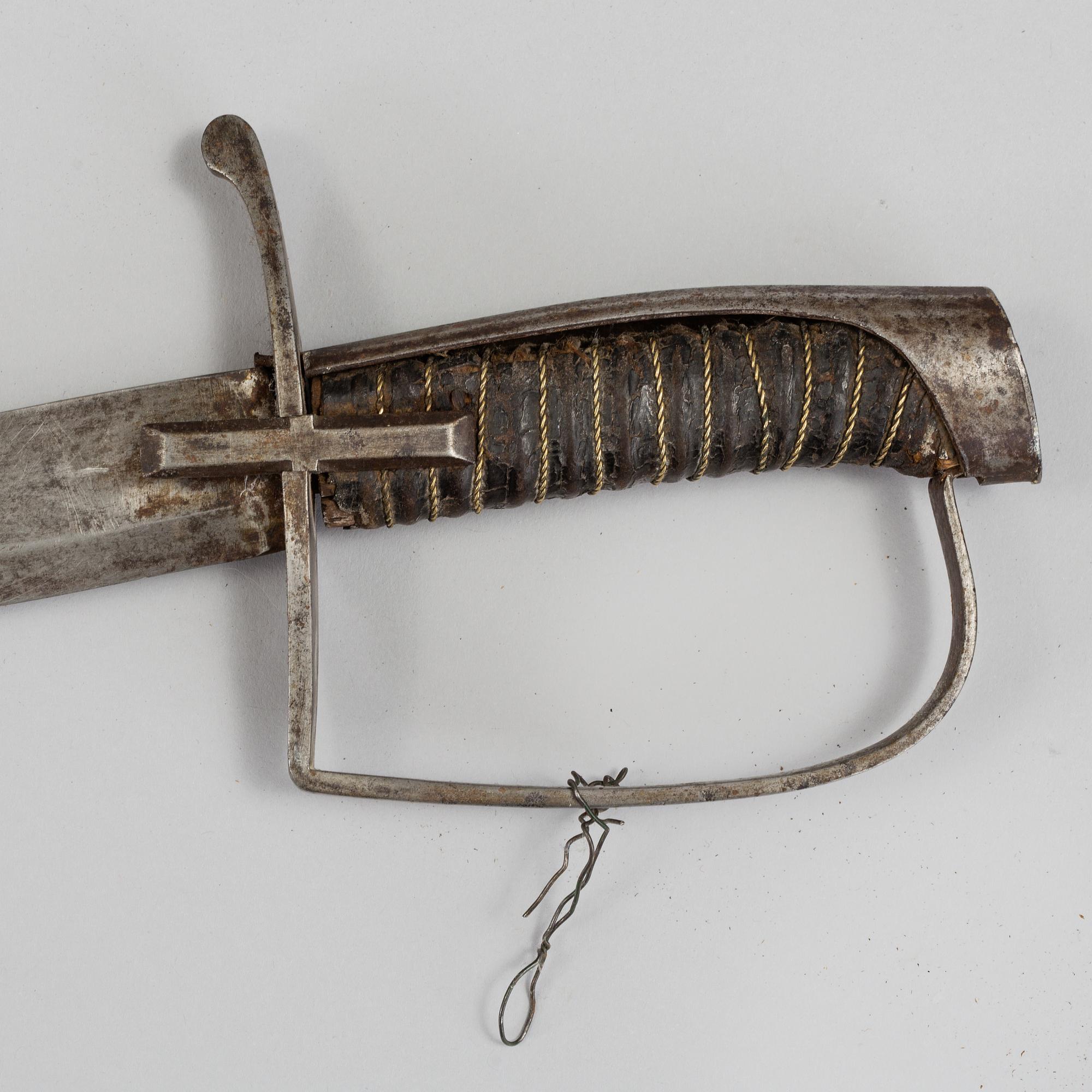 AN 18TH CENTURY SABRE.