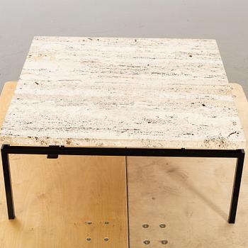 A COFFEE TABLE SECOND HALF OF 20TH CENTUYR.