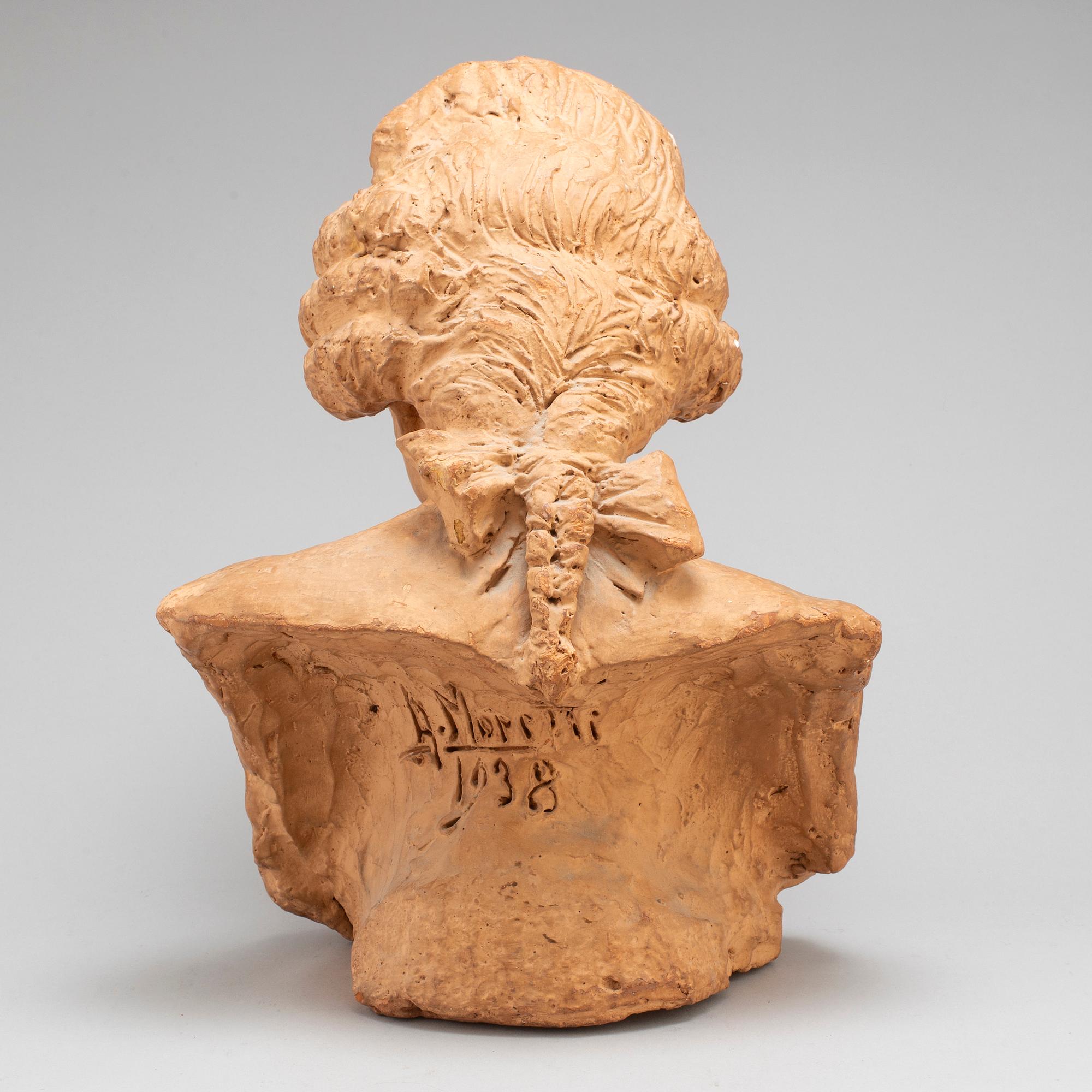 ALESSANDRO MORETTI, sculpture, earthenware and plaster. Signed A. Moretti and dated 1938.