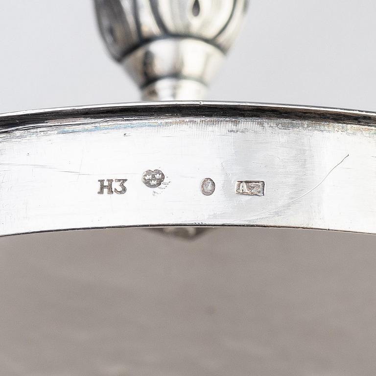 A Swedish early 19th century silver hot-water urn, mark of Adolf Zethelius, Stockholm 1814.