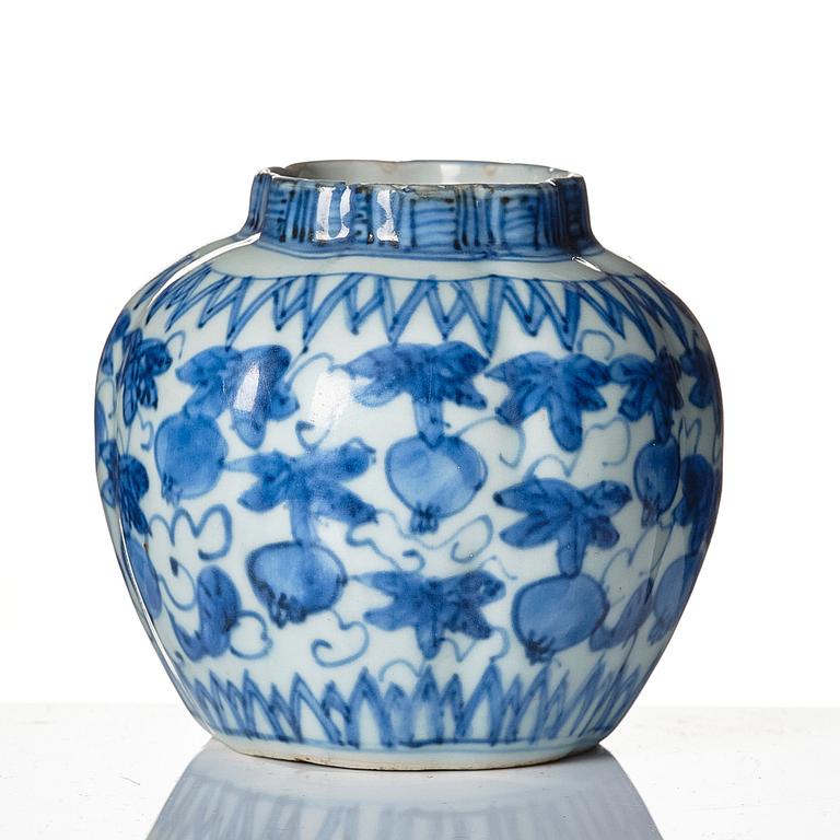 A blue and white melon shaped jar, Ming dynasty, Wanli (1572-1620).