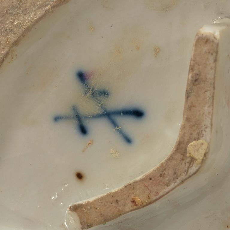 FIGURGRUPPER, fyra stycken, porslin. Meissen, 1700-tal varav tre från Marcolinis period (1774-1814).