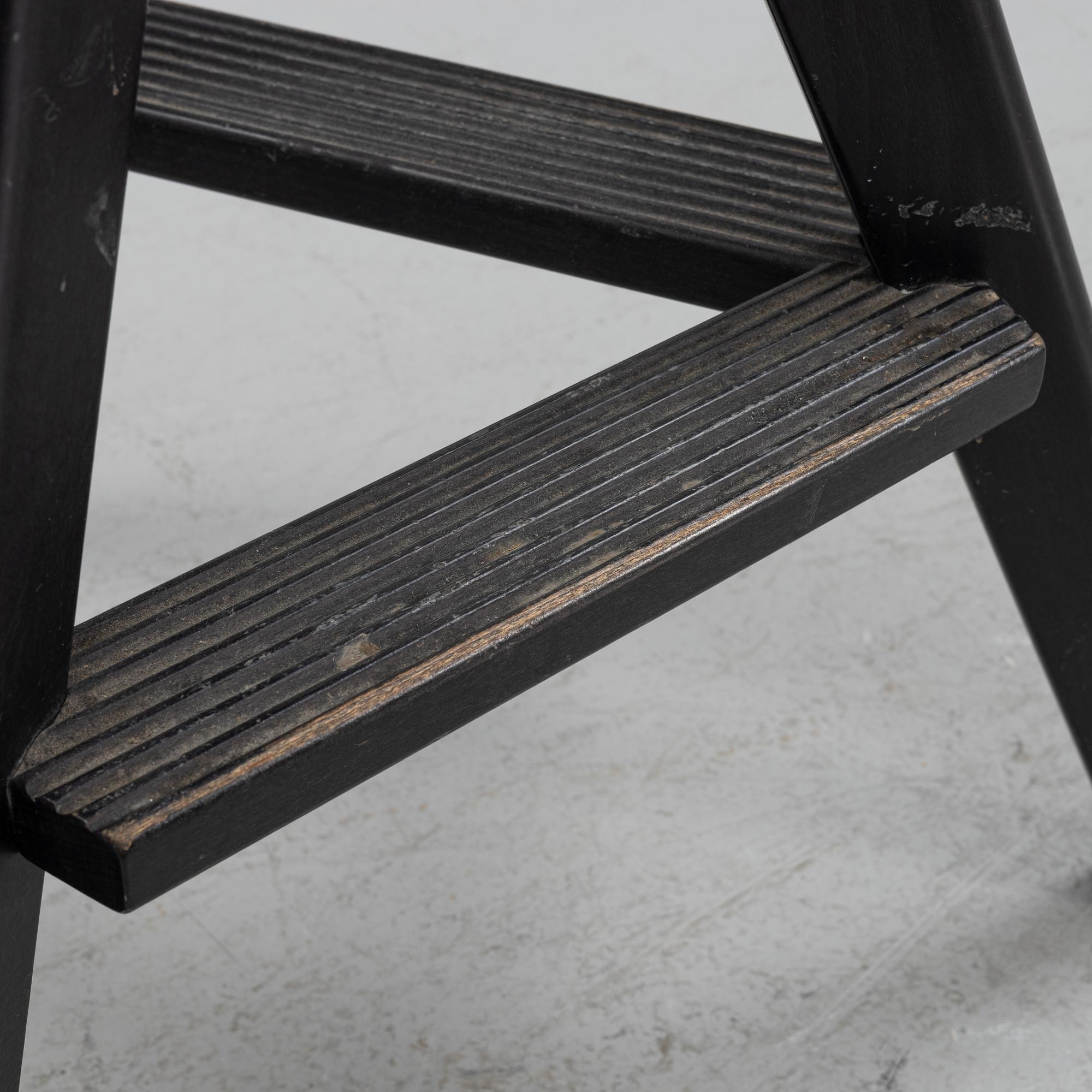 Konstantin Grcic, pallar, ett par, "Tom & Jerry, The Wild Bunch stool", Magis, formgiven 2012.