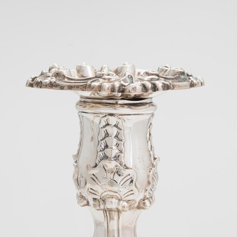 Waterhouse, Hodson & Co, ljusstakar, ett par, sterlingsilver, Sheffield 1832.