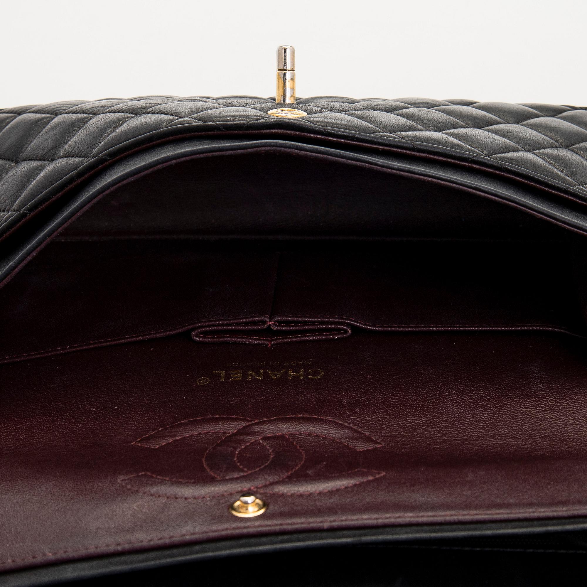 chanel-double-flap-bag-v-ska-bukowskis