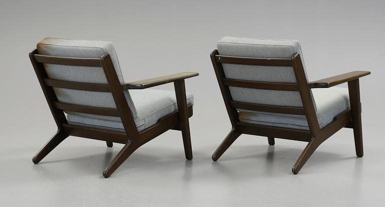 FÅTÖLJER, ett par, "GE-290", Hans J Wegner, Danmark, 1900-talets andra hälft.