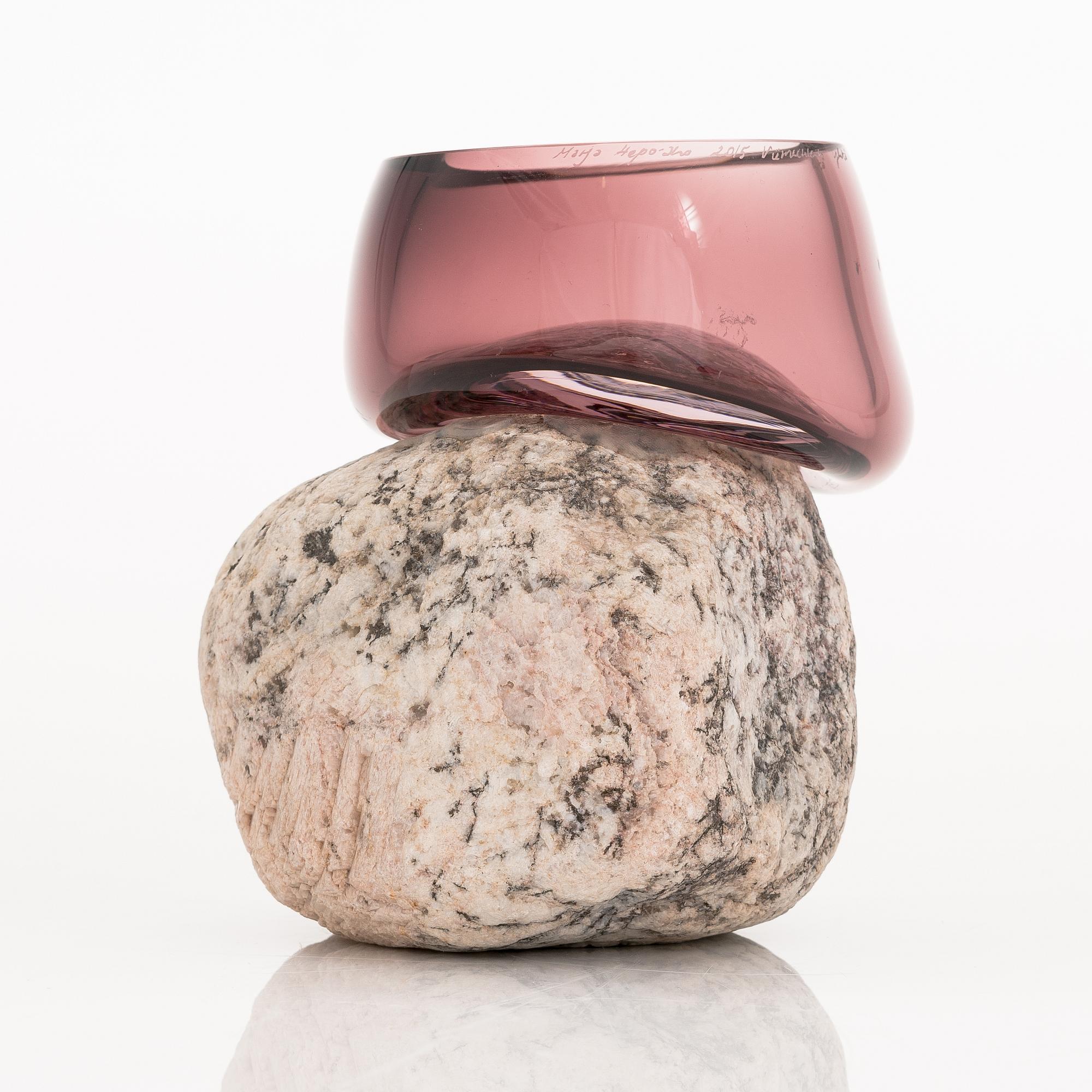 Marja Hepo-aho, glass sculpture 'Finally together' signed Marja Hepo-aho 2015, Glass Studio Mafka&Alakoski Riihimäki.