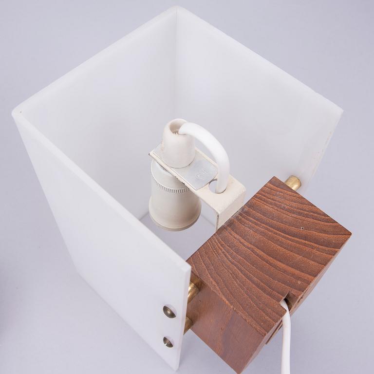 VÄGGLAMPOR, ett par, Yki Nummi, Stockmann Orno.