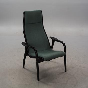 FÅTÖLJ, FOTPALL och BORD. "Lamino", Yngve Ekström, Swedese, 1900/2000.