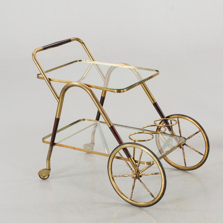 A BRASS SERVING TROLLEY, second half of the 20th century.