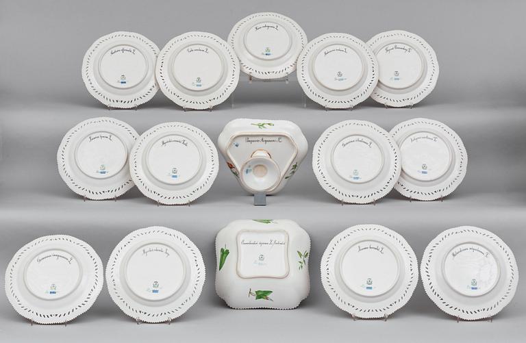 A part Royal Copenhagen 'Flora Danica' dessert service, Denmark, 20th Century. (15 pieces).