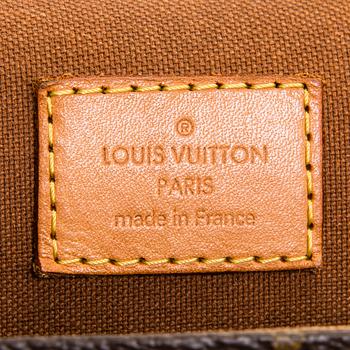 Louis Vuitton,  "Bosphore Messenger GM", väska.