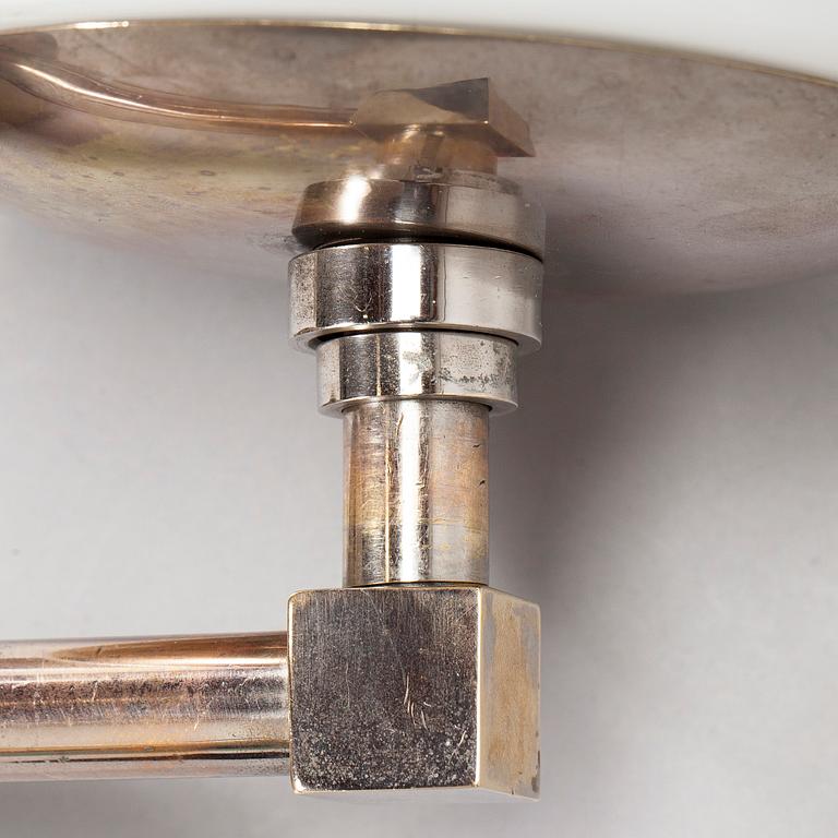 Paavo Tynell, a 1930s/1940s wall light for Taito.