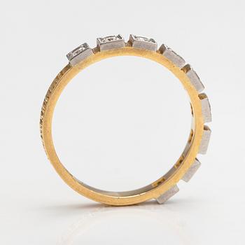 Björn Weckström, Sormus "Timanttikihla", 18K kultaa ja timantteja n. 0.36 ct yht. Lapponia 1975.