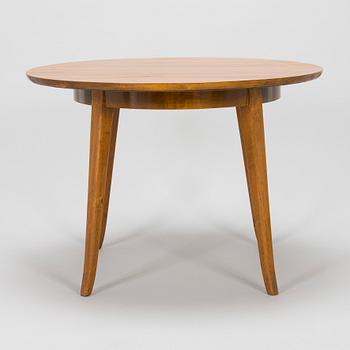 A mid-20th century coffee table.