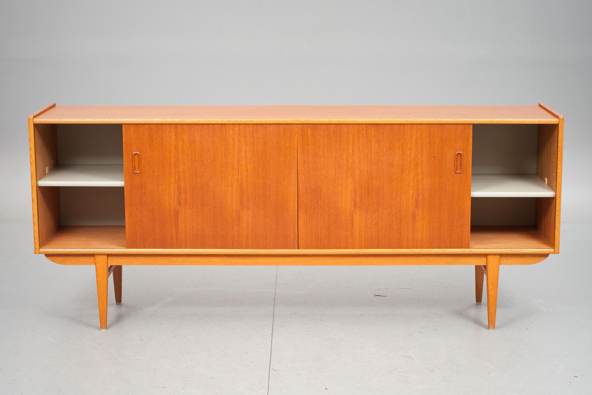 SIDEBOARD, 1960/70-tal.