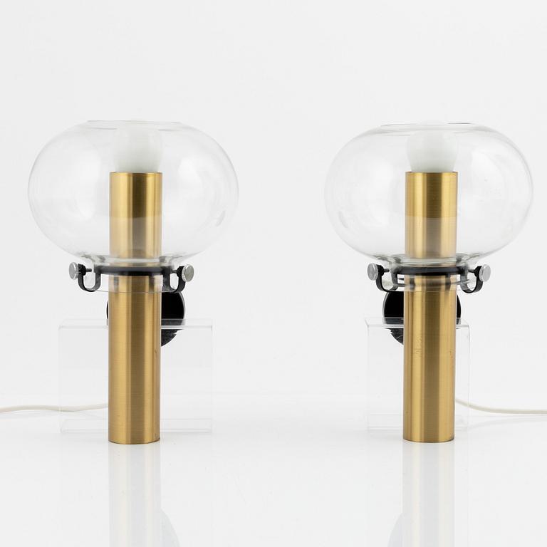 A pair of wall lights, second half of the 20th century.