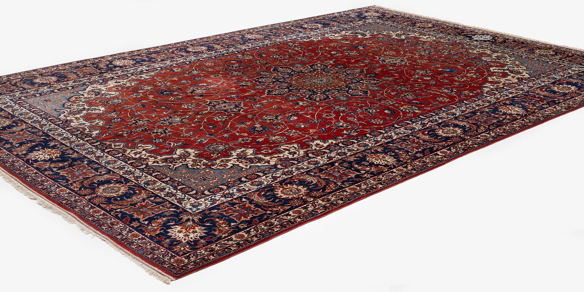 An antique Isfahan, Central Persia, dated 1283 (1903-04), c. 486 x 319 cm.
