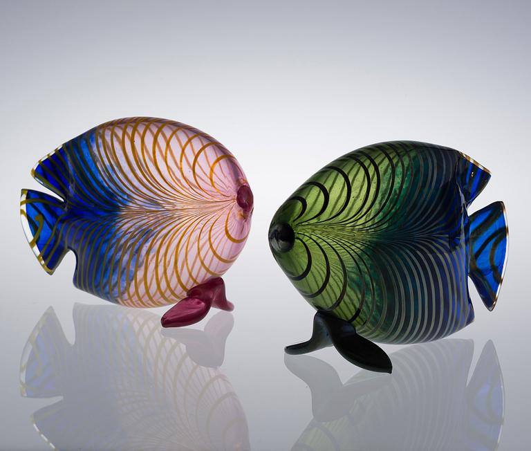 KERTTU NURMINEN, A SET OF TWO GLASS SCULPTURES. Fish. Sign. K. Nurminen, Nuutajärvi. Early 1990s.