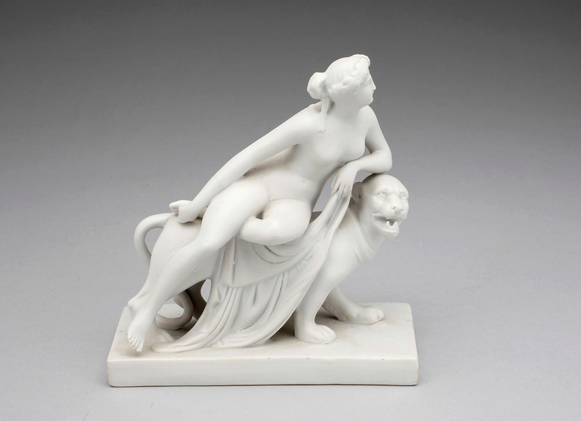 FIGURIN, parian, 1900-talets första hälft.