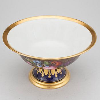 SKÅL på FOT, porslin. Darte Palais Royal No 21, Frankrike, 1800-tal.