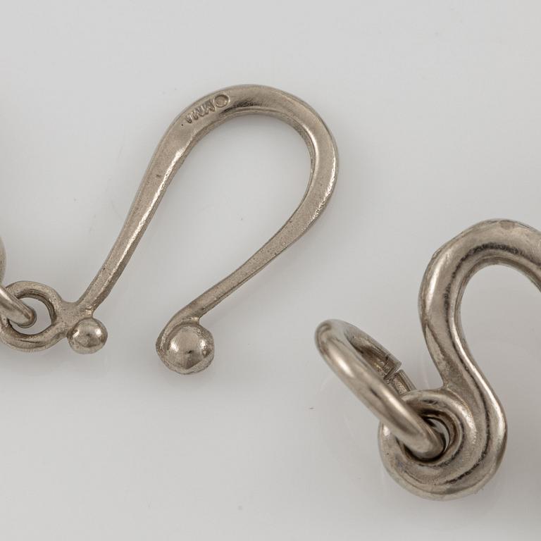 Estrid Ericson, efter, collier samt örhängen, "Meander Necklace", The Metropolitan Museum of Art.