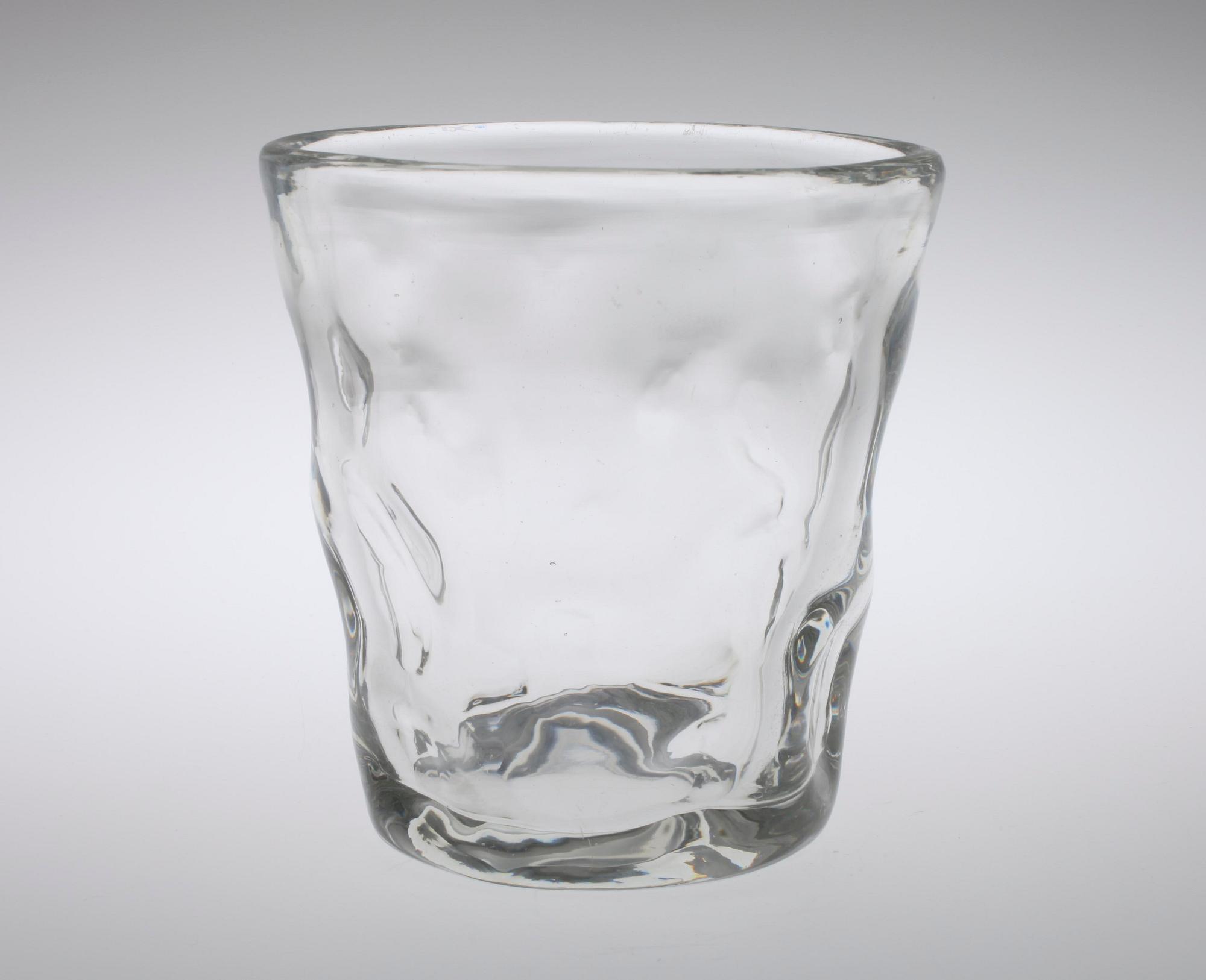 GUNNEL NYMAN (FINLAND), vas, glas. Osign.