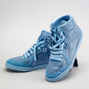 Gucci, sneakers, mineral blue, Swarowski crystals.