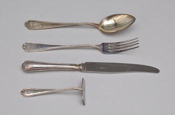 PARTI SILVER, 23 delar, bla CG Hallberg, Stockholm, 1896. Tot vikt ca 770g.