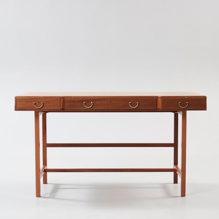 JOSEF FRANK, skrivbord, Firma Svenskt Tenn, modell 1022.