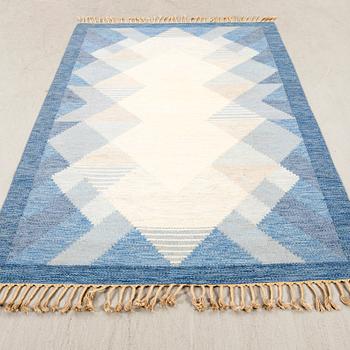 Anna-Johanna Ångtröm, a flat weave carpet labeled 234x163 cm.