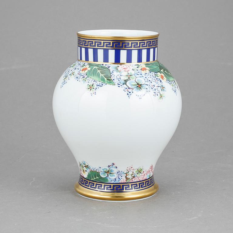 VAS, porslin, 'Wild Flora', Versace för Rosenthal.