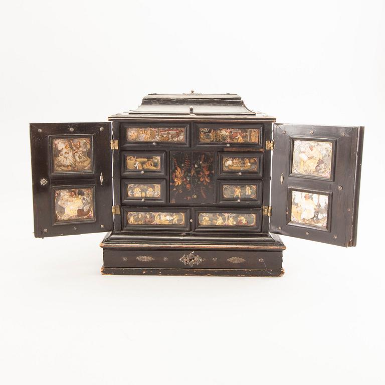 A Baroque/Baroque-style miniature cabinet 18/19th century.