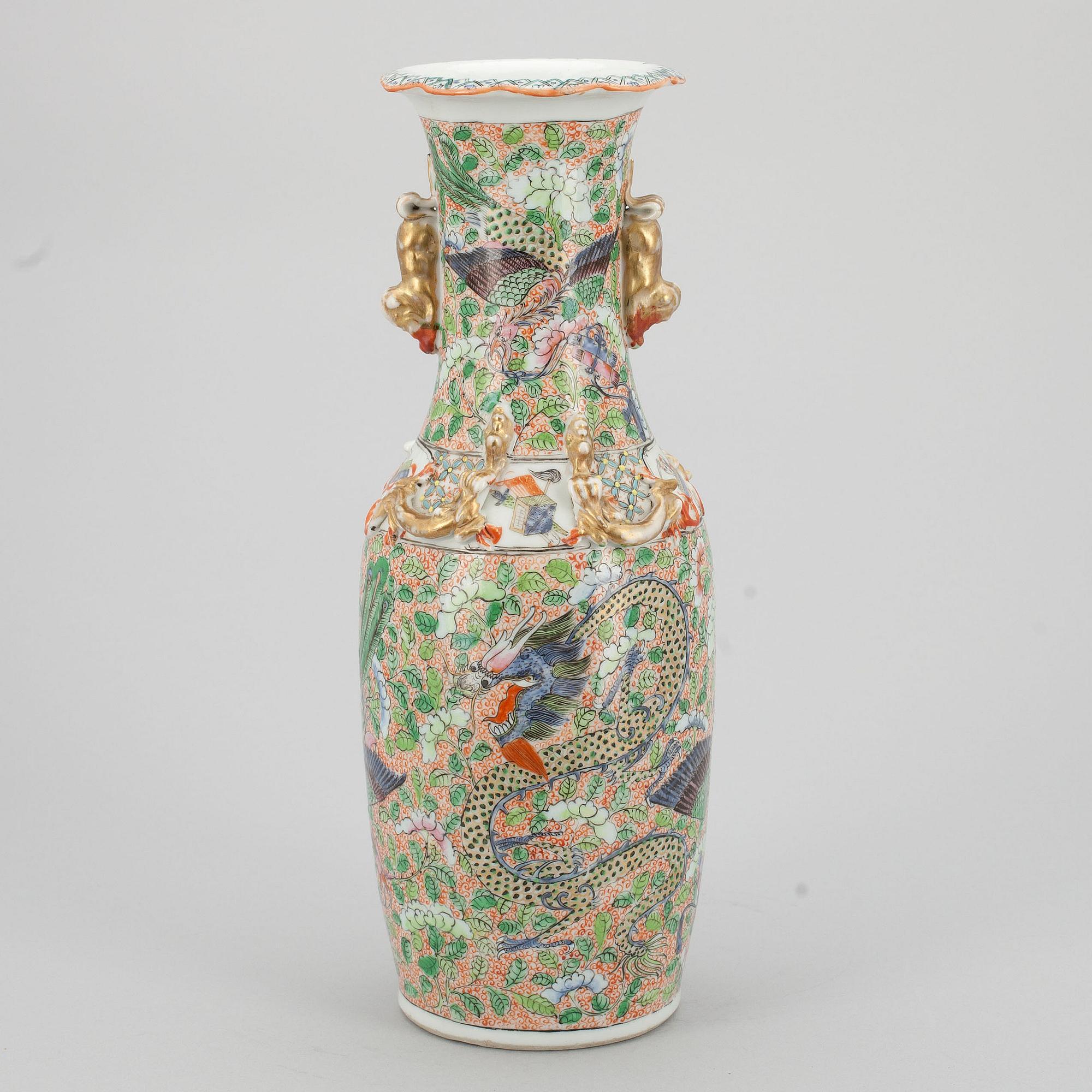 VAS, porslin, Kina 1800-tal.