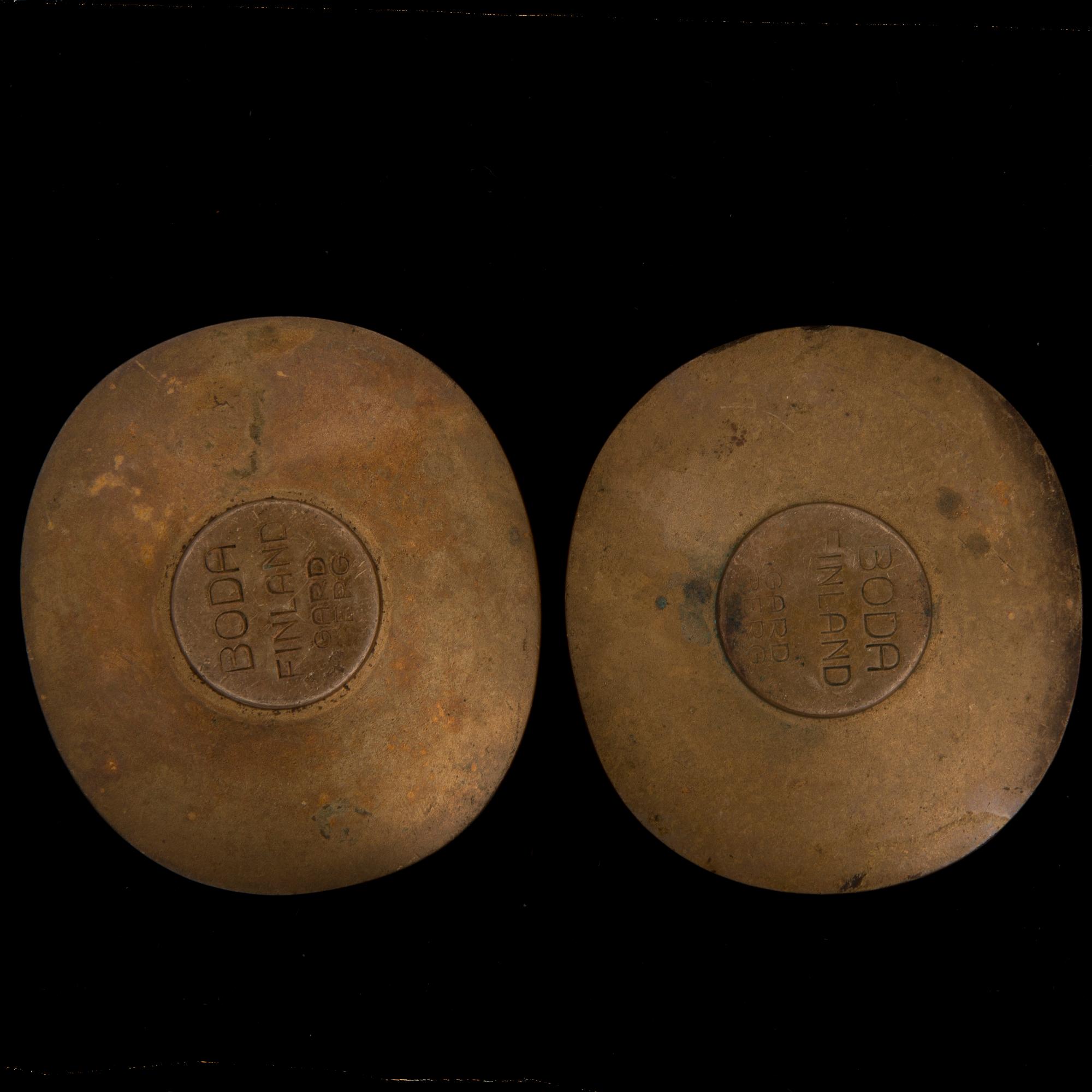 BERTEL GARDBERG, ljusstakar,ett par, brons, Boda, Finland.