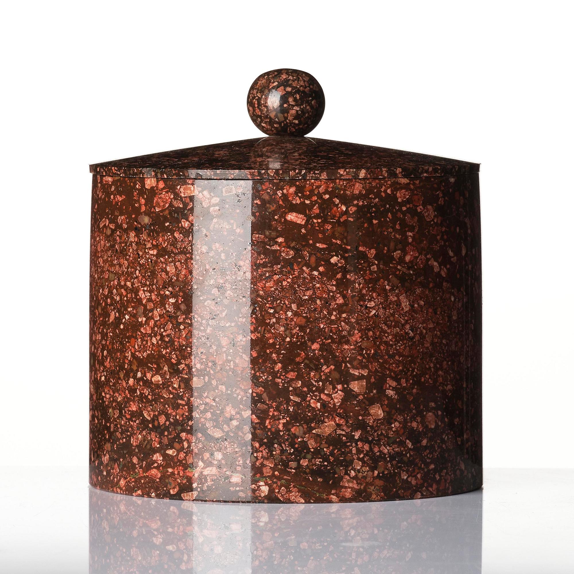 A Swedish Empire red 'Orrlok' porphyry tobacco jar, Älvdalen, first part 19th century.