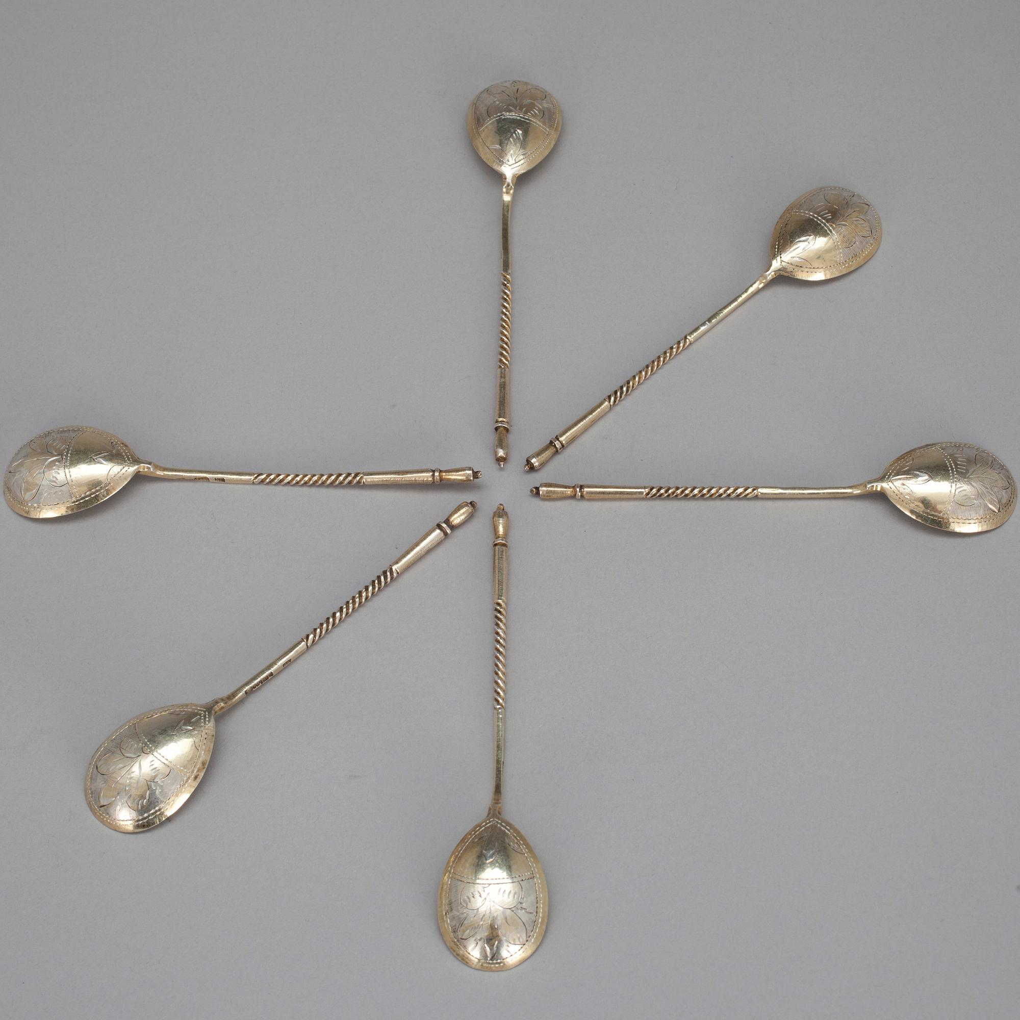 TESKEDAR, 6 st, förgyllt silver, Moskva Ryssland, 1894. Tot. vikt ca 69 g.