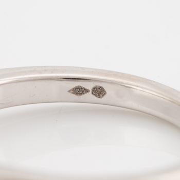 Bulgari, ring, platinum with brilliant-cut diamond.