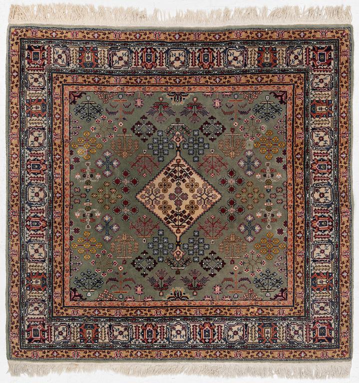 Carpet, approx. 192 x 192 cm.