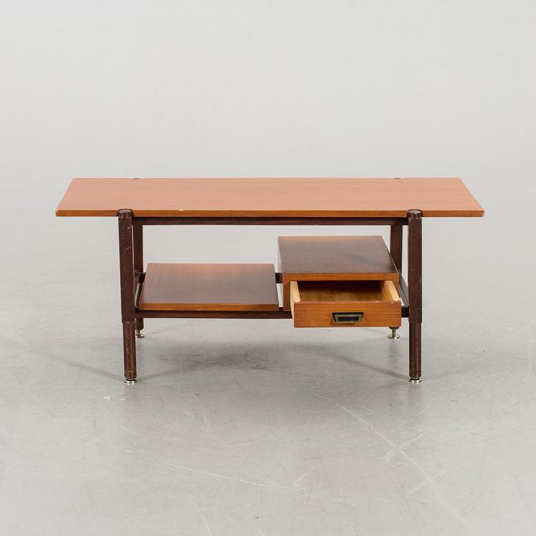 SOFFBORD, Italien, 1900-talets andra hälft-.