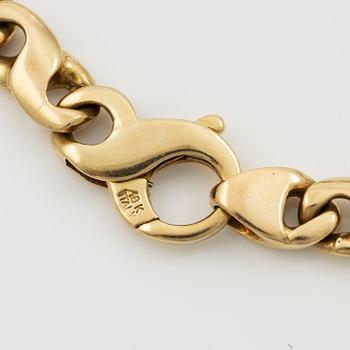 Bracelet 18K gold with diamonds.