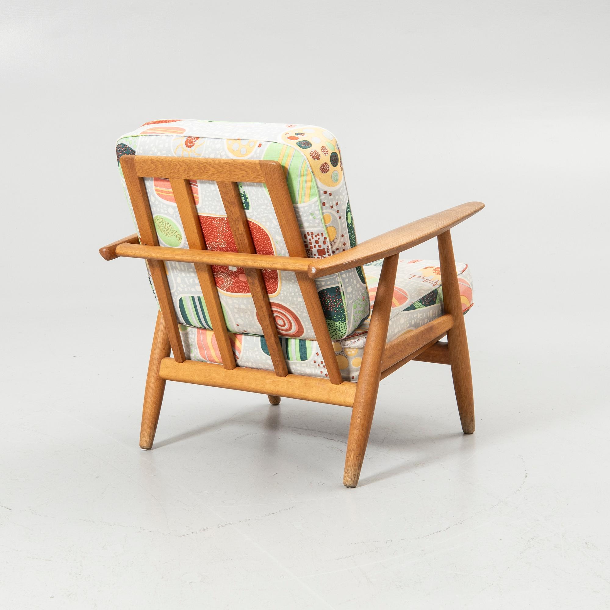 Hans J. Wegner, Armchair, "GE-240/Cigarren", Getama, Gedsted, Denmark, 1960s.