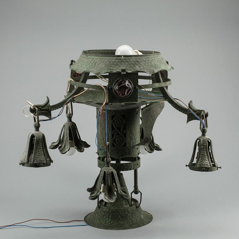 TAKLAMPA, jugendstil, 1900-talets första hälft.
